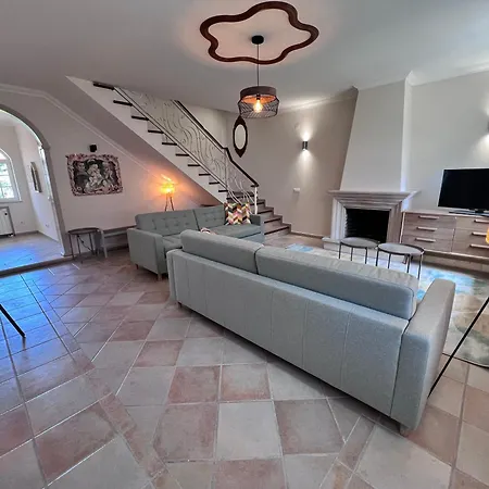 Villa Charming 5 Min From Alfeizerao