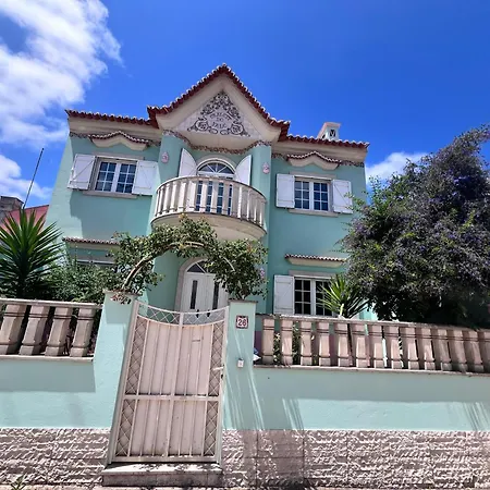 Charming 5 Min From Alfeizerao