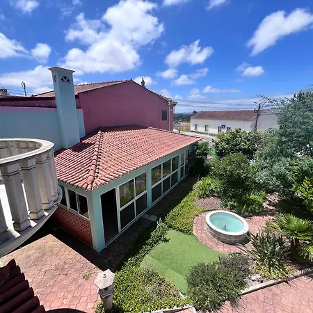 Charming 5 Min From Villa