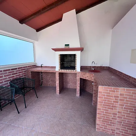 Villa Charming 5 Min From *